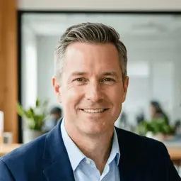 Photo of Daniel Hayes